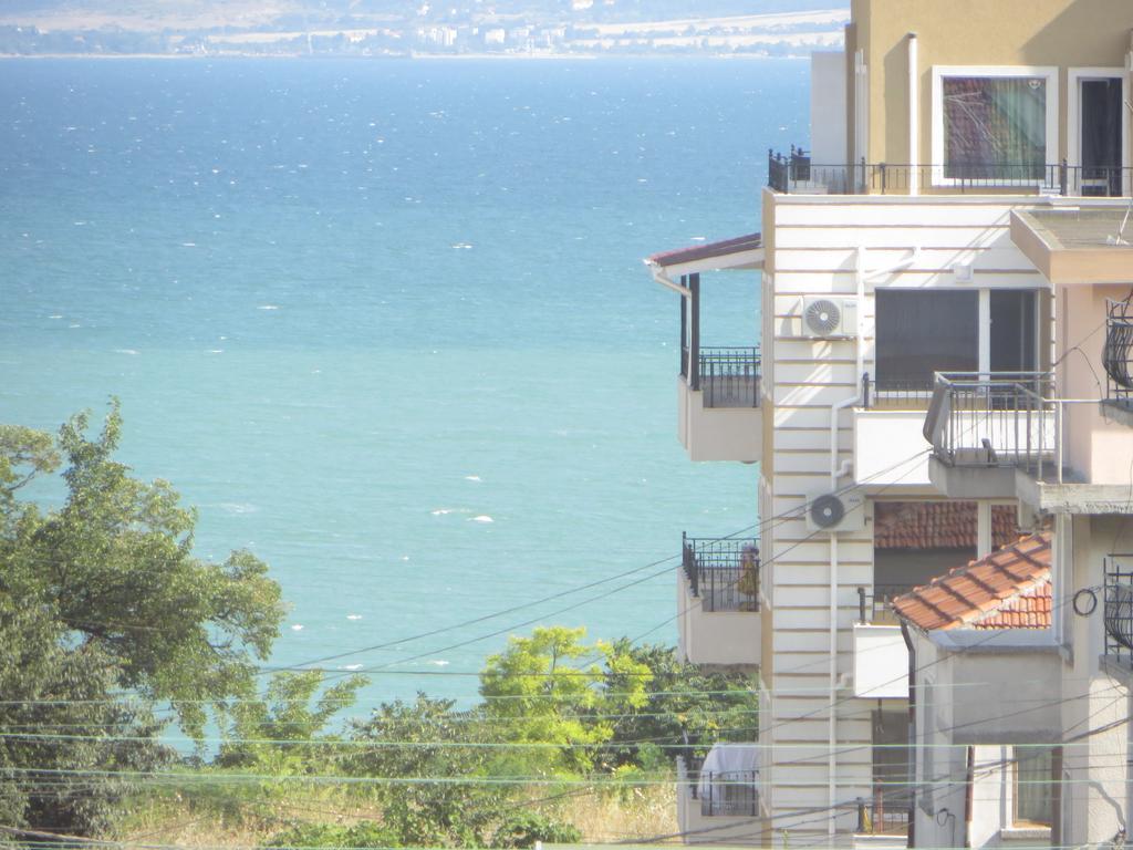 Emona Apartment Burgas Exterior photo