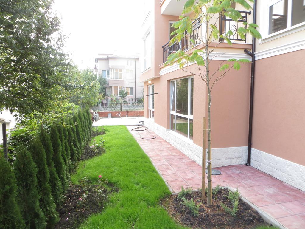 Emona Apartment Burgas Exterior photo