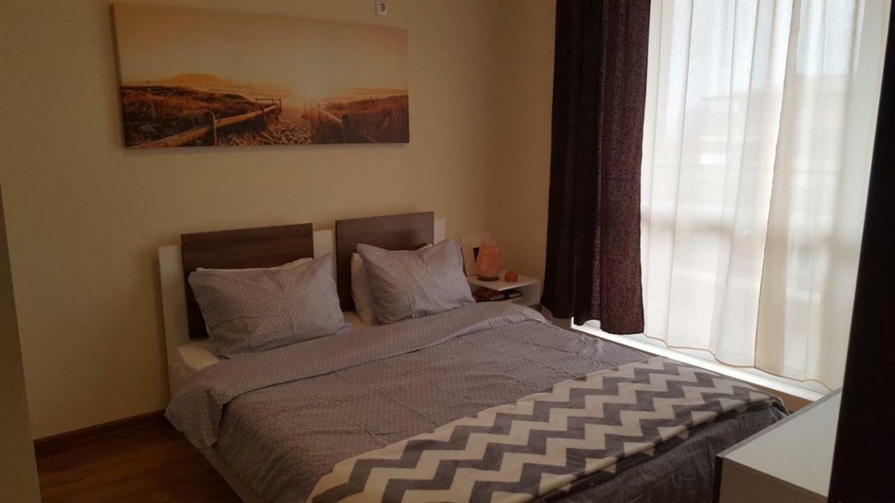 Emona Apartment Burgas Exterior photo